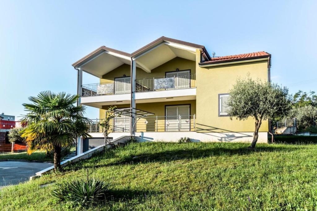 Apartments Lia-Jolie Умаг Екстериор снимка