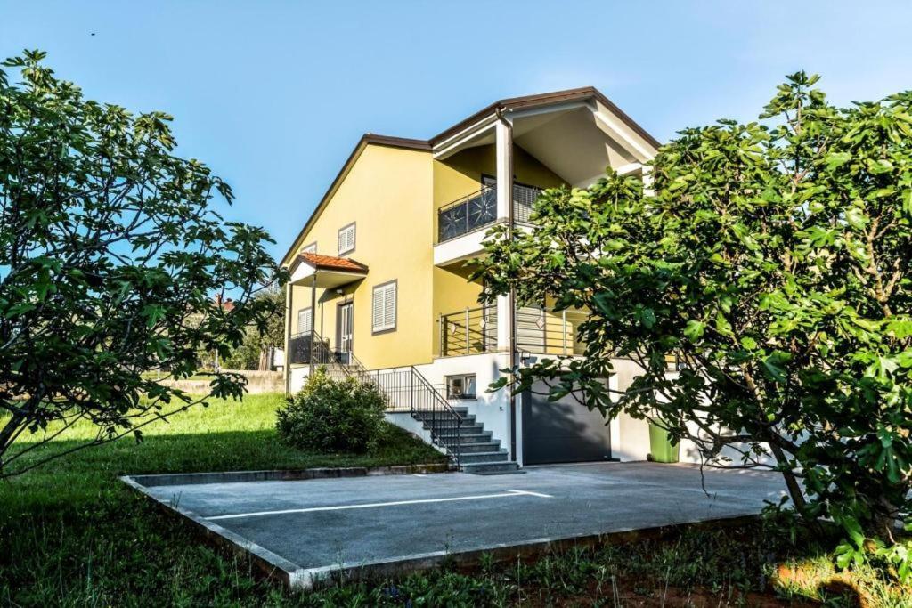 Apartments Lia-Jolie Умаг Екстериор снимка