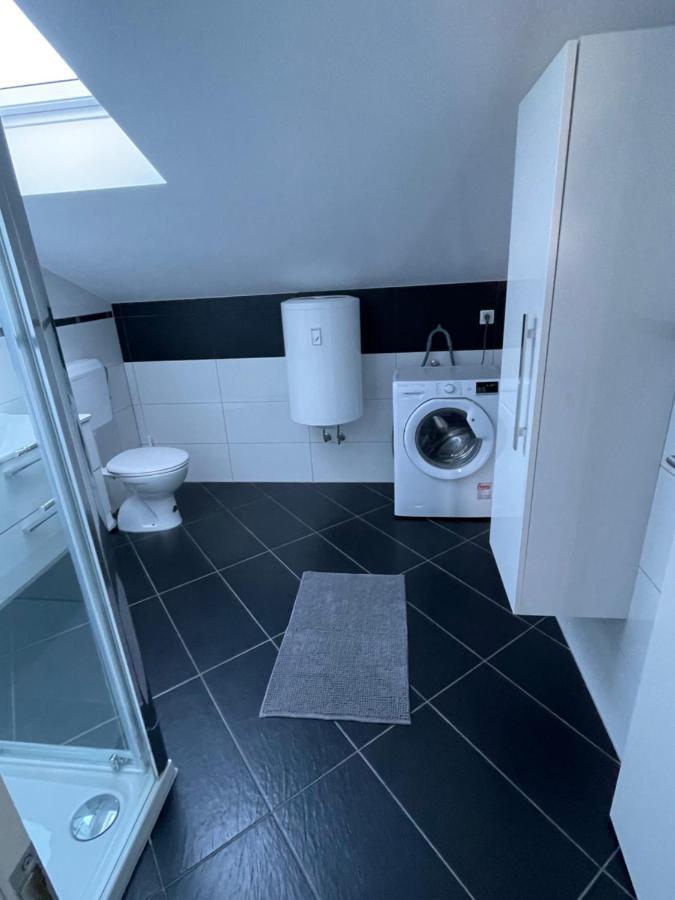 Apartments Lia-Jolie Умаг Екстериор снимка