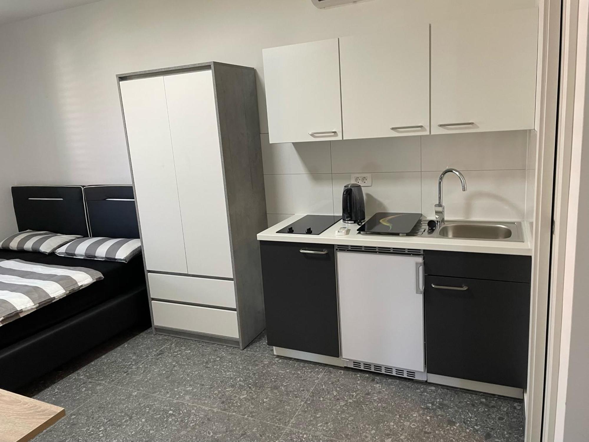Apartments Lia-Jolie Умаг Екстериор снимка